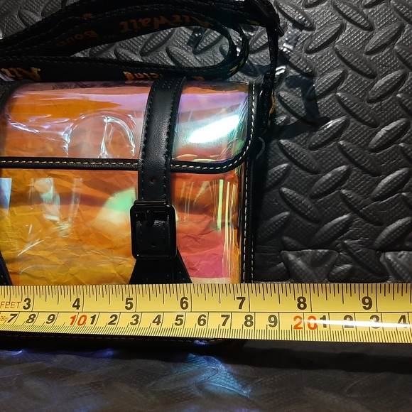 Dr. Martens Vegan Iridescent 7 Inch Crossbody Bag/satchel - Picture 11 of 12